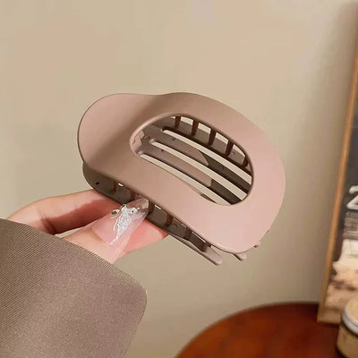 Ludaire™ – Pince Élégante