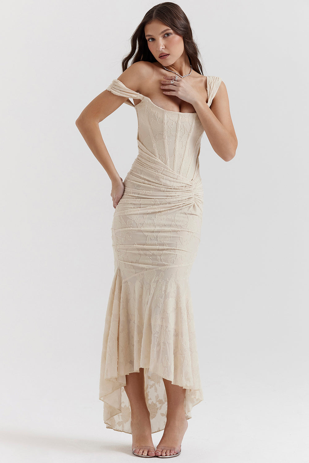 Élize™ - Robe longue beige à corset sculptant