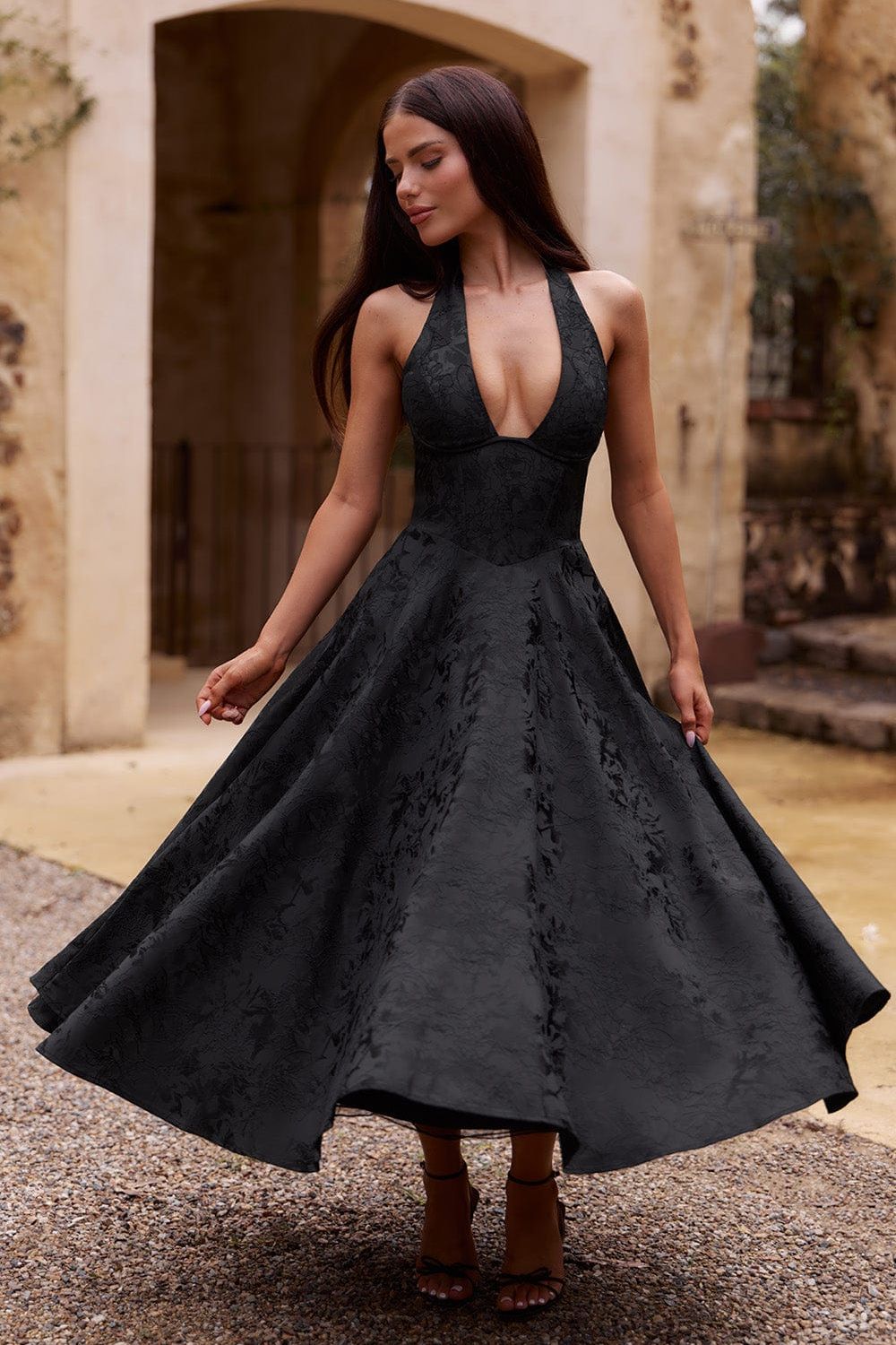 Gabrielle™ - Robe midi à col halter et jupe évasée
