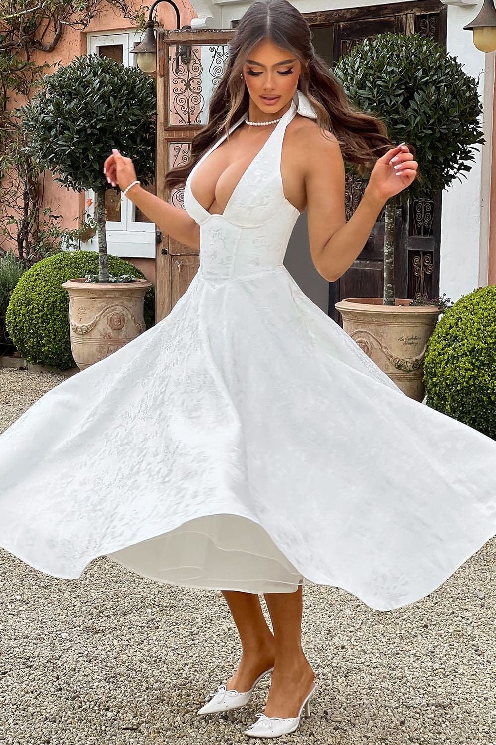 Gabrielle™ - Robe midi à col halter et jupe évasée