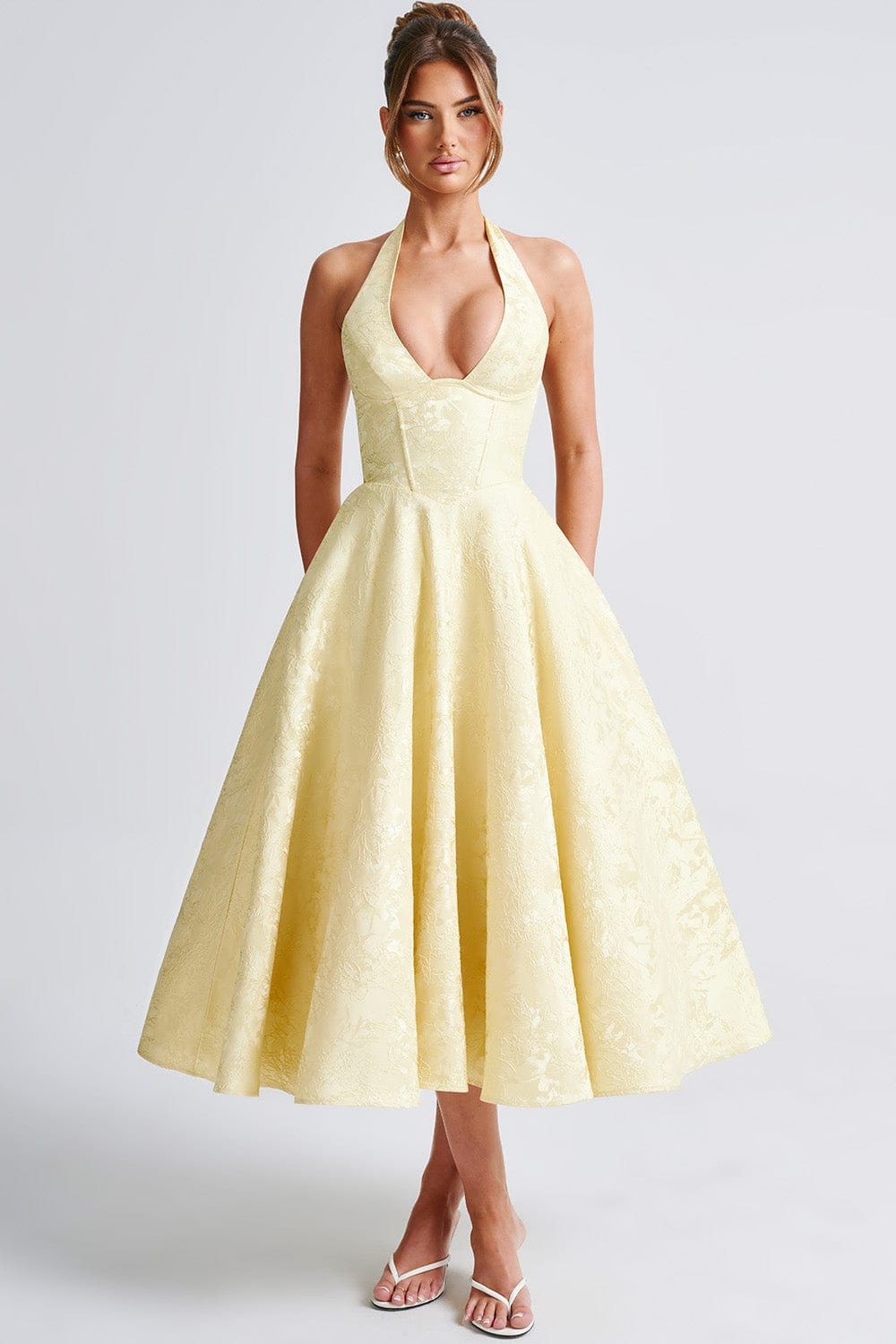 Gabrielle™ - Robe midi à col halter et jupe évasée